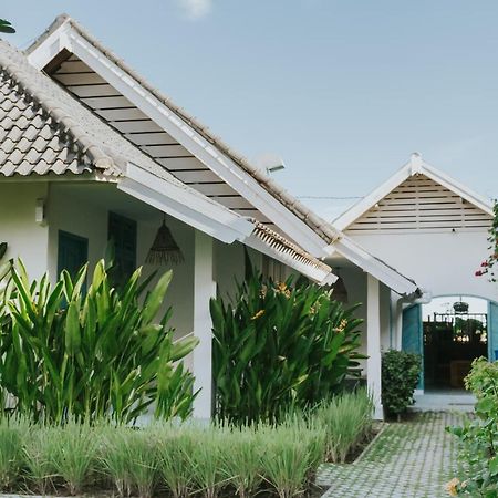 Birru Inn Kuta  Exterior foto